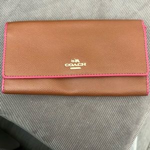 Coach wallet